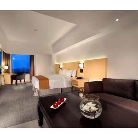 Golden City Hotel And Convention Center - Chse Certified سيمارانغ المظهر الخارجي الصورة