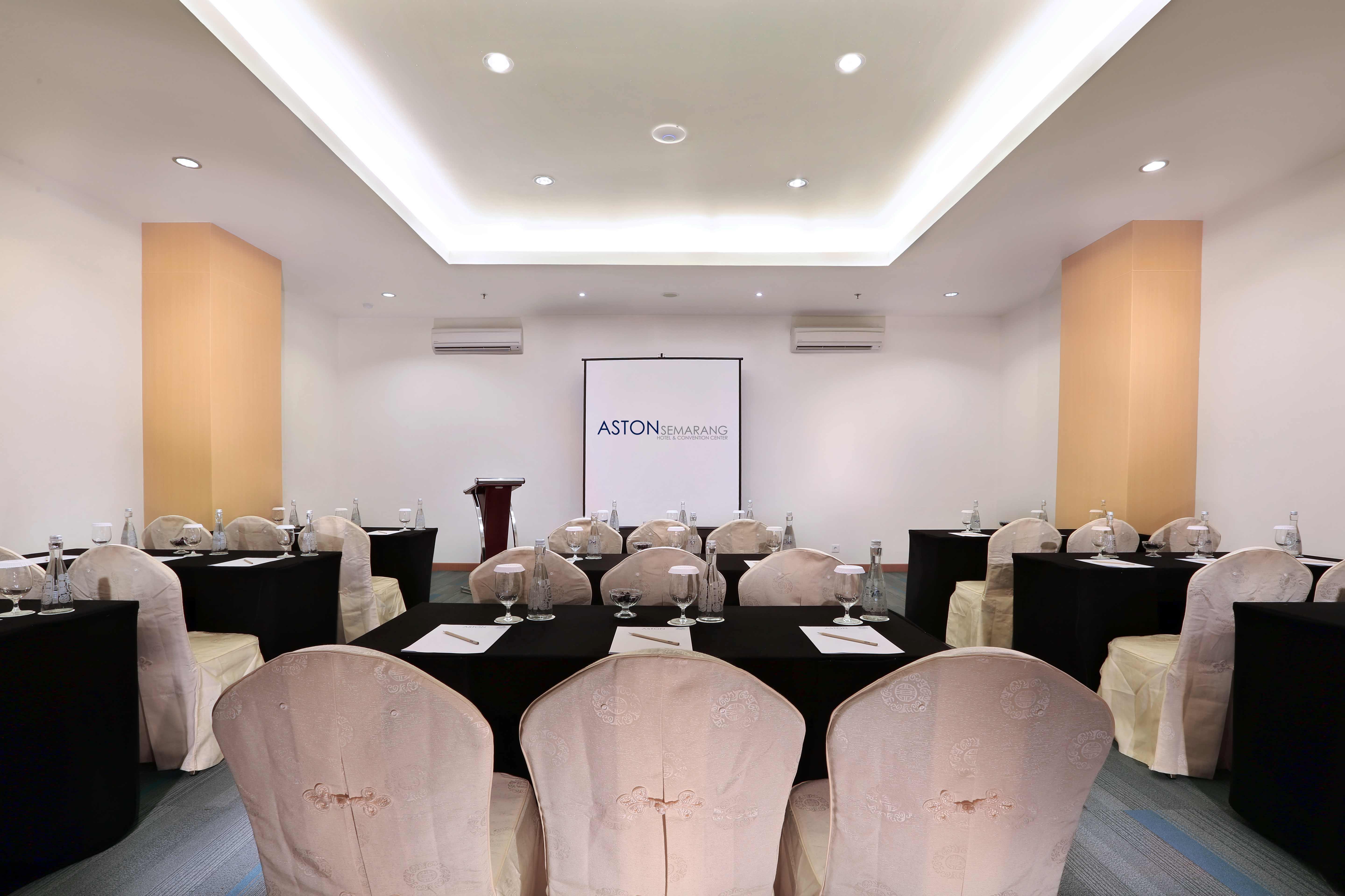 Golden City Hotel And Convention Center - Chse Certified سيمارانغ المظهر الخارجي الصورة