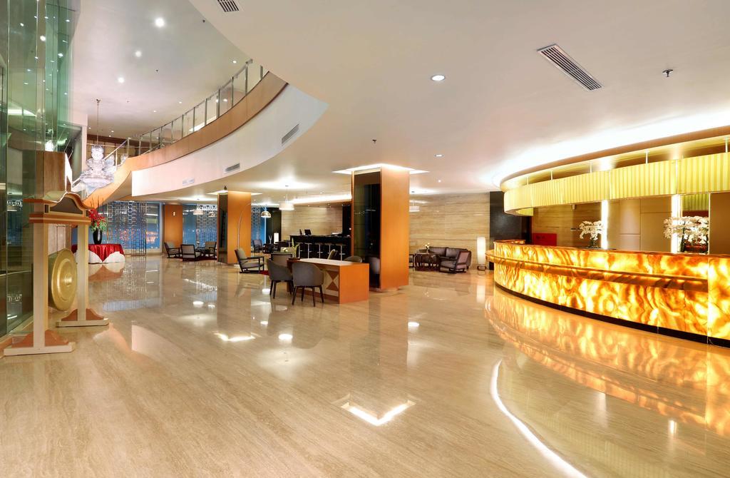 Golden City Hotel And Convention Center - Chse Certified سيمارانغ المظهر الخارجي الصورة